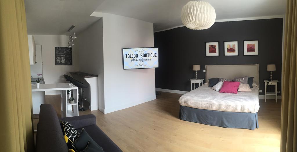Toledo Boutique Studio Apartments Napoli Eksteriør billede